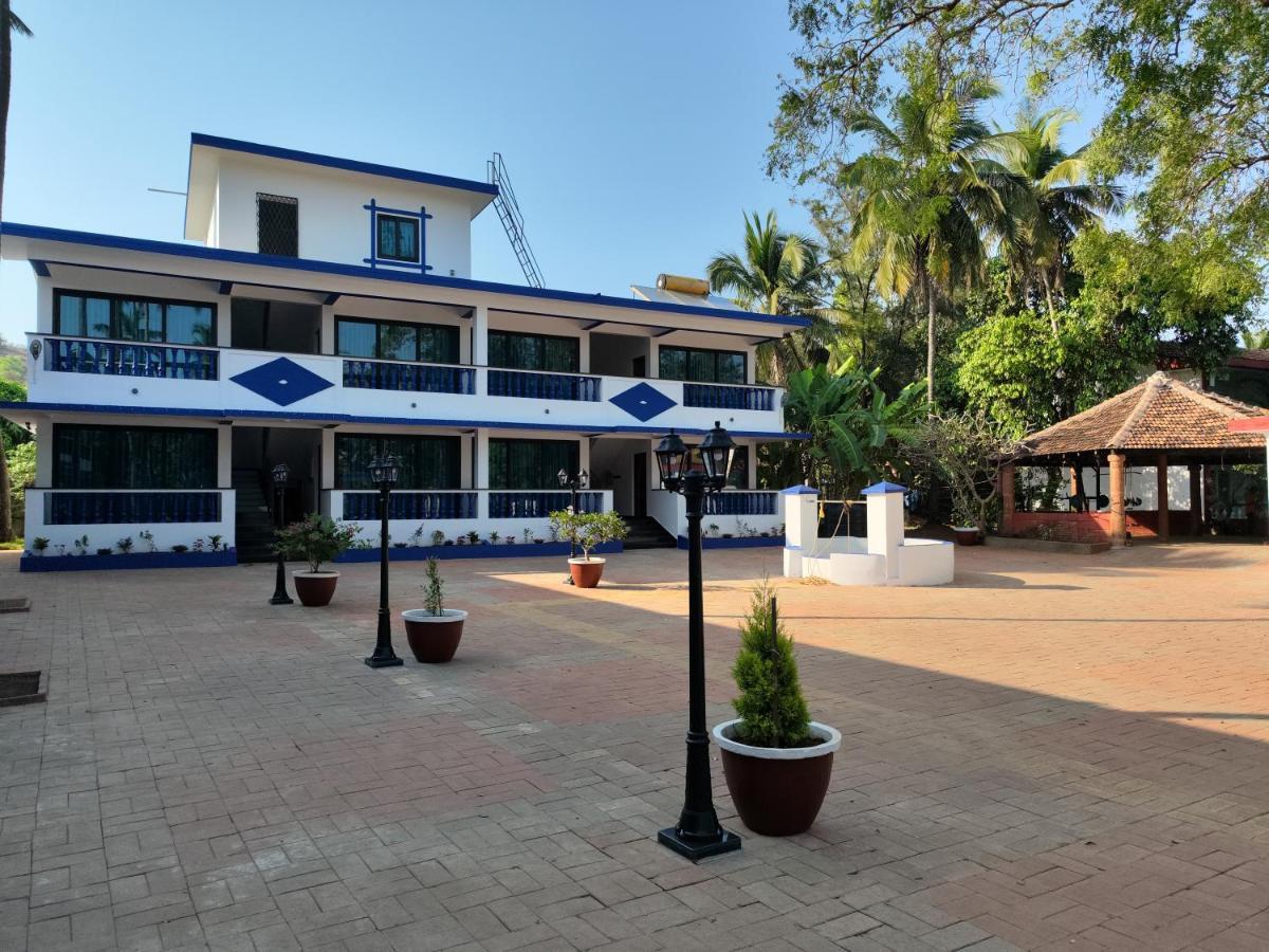 Anjuna Blue Resort מראה חיצוני תמונה