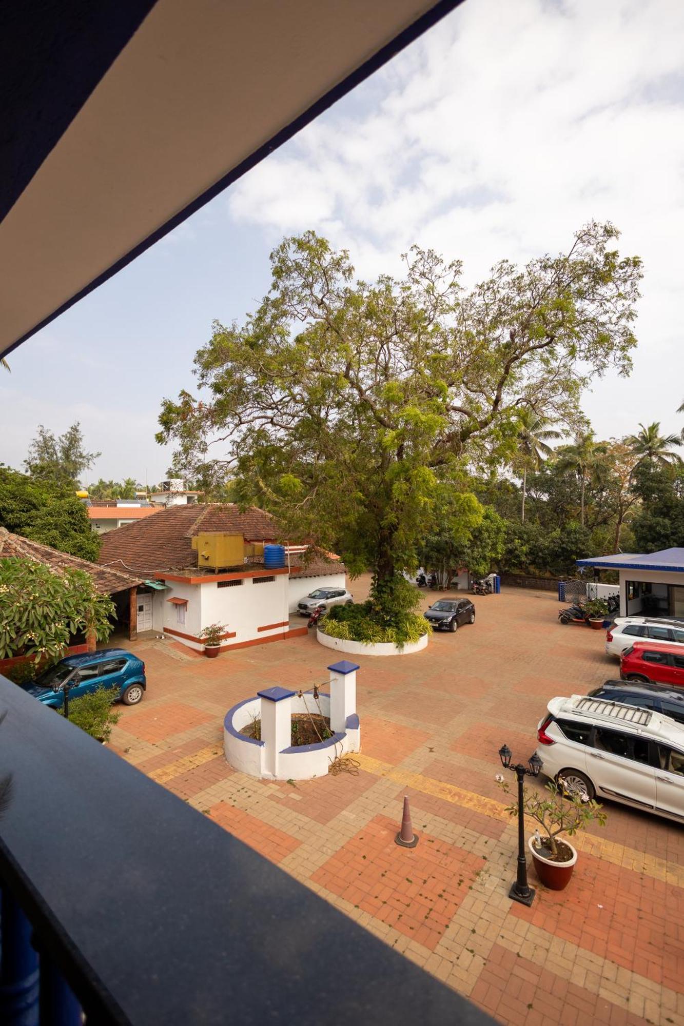 Anjuna Blue Resort מראה חיצוני תמונה