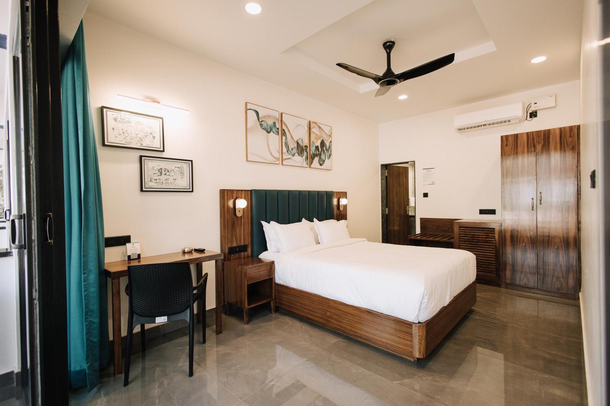 Anjuna Blue Resort מראה חיצוני תמונה