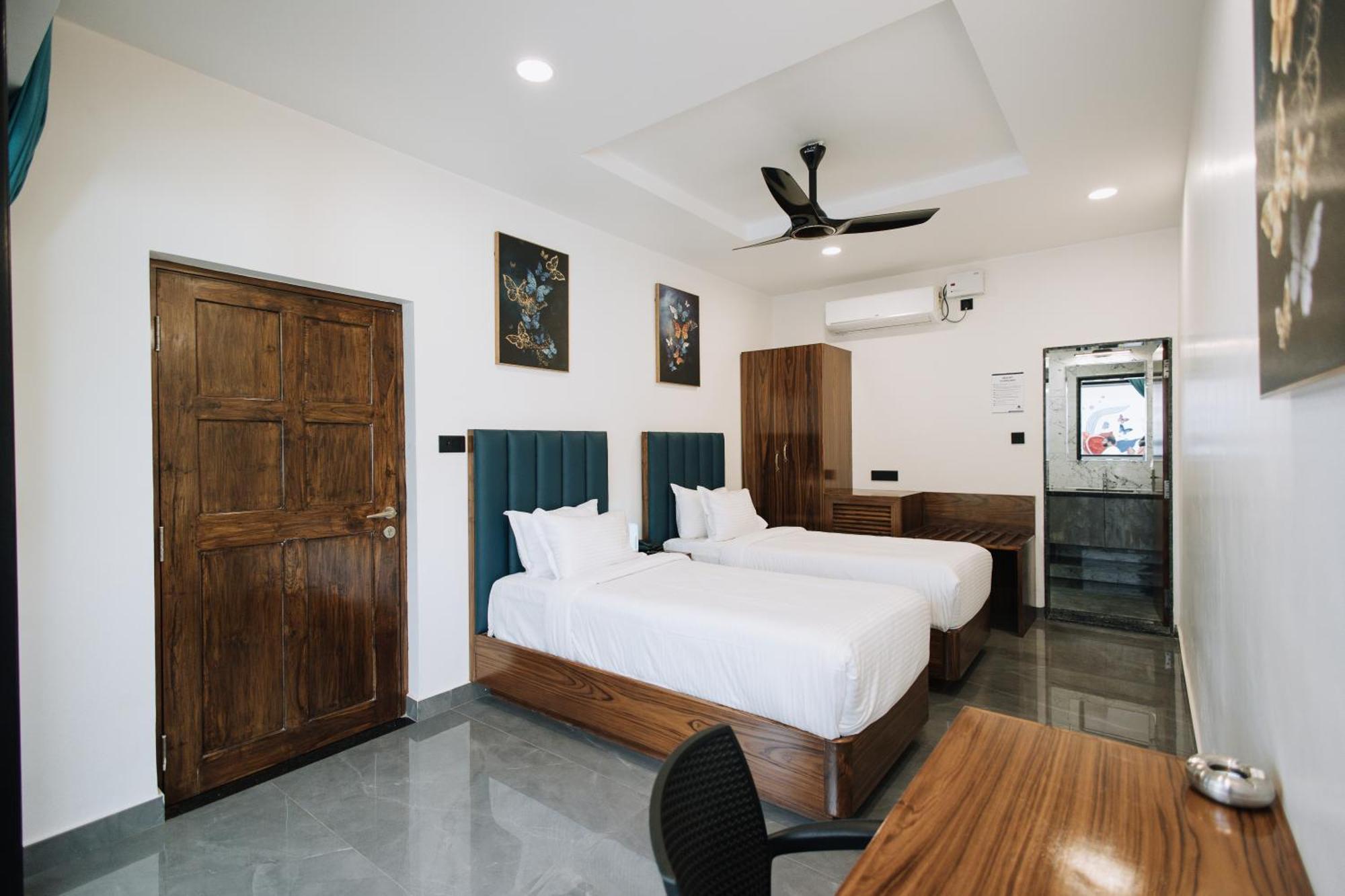 Anjuna Blue Resort מראה חיצוני תמונה