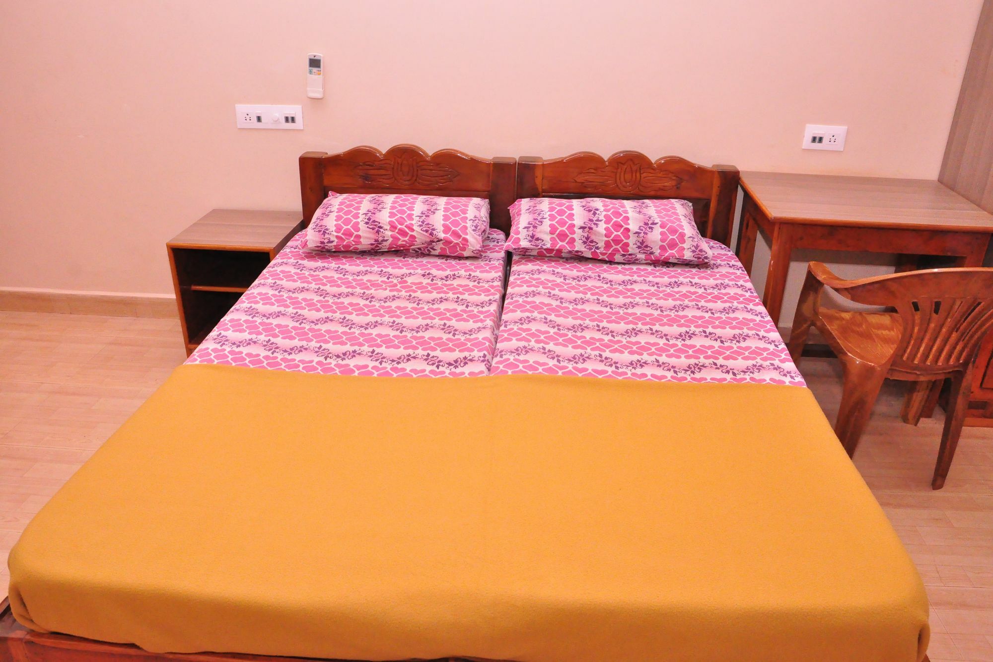 Anjuna Blue Resort מראה חיצוני תמונה
