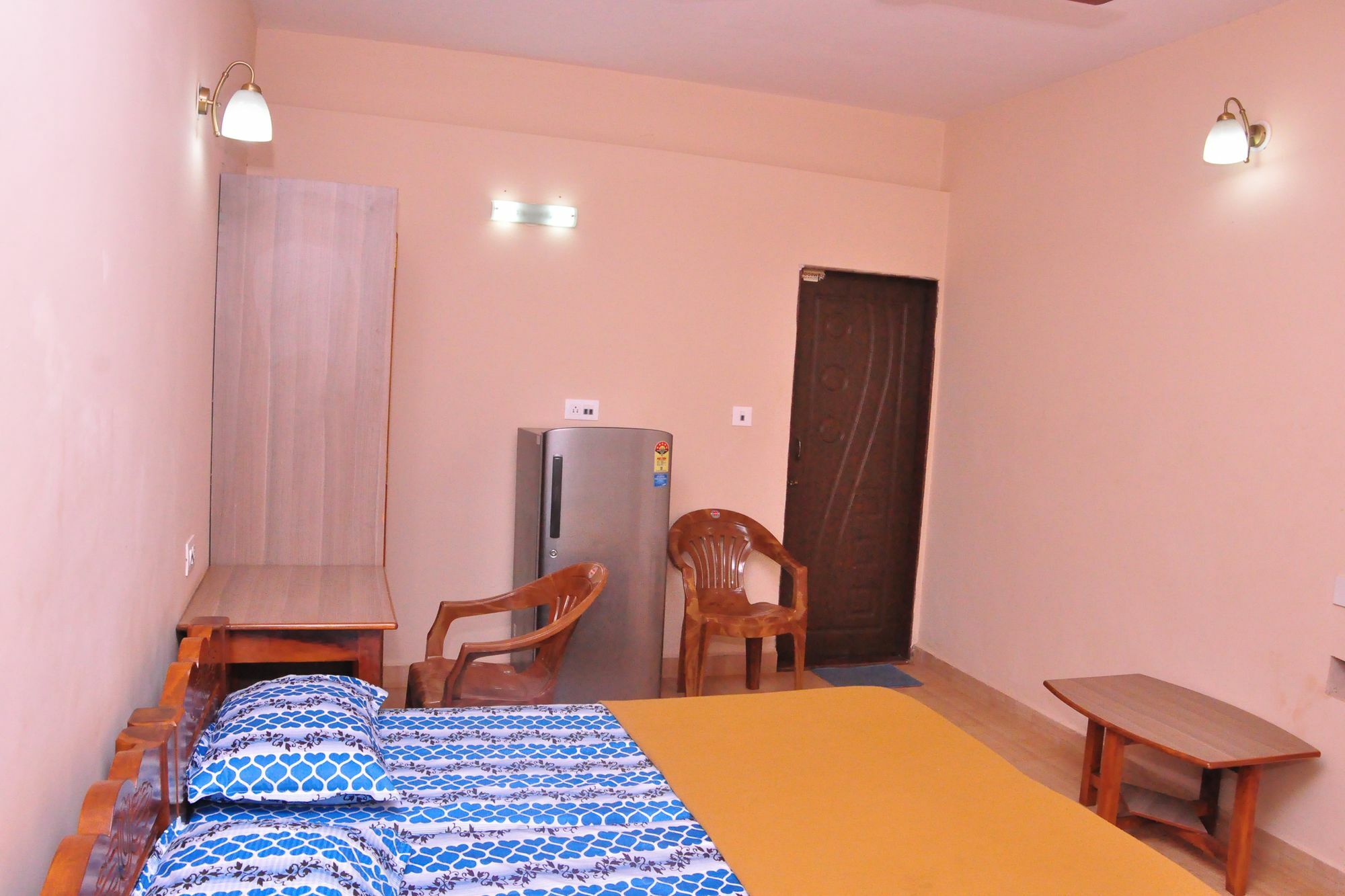 Anjuna Blue Resort מראה חיצוני תמונה