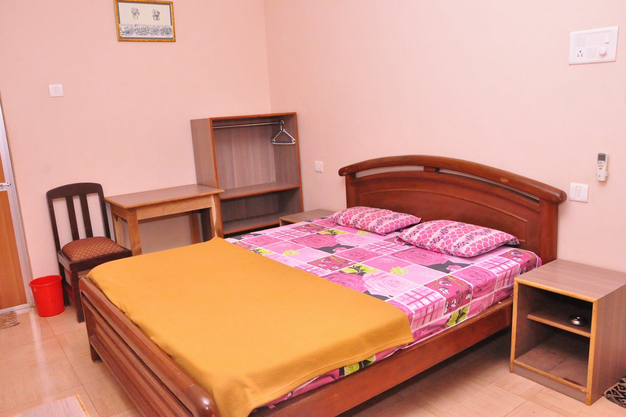 Anjuna Blue Resort מראה חיצוני תמונה